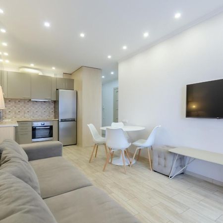 Petrovdom Apartments 3-143 In Rc Central Park, 7 John Mccain Street Kiev Eksteriør billede