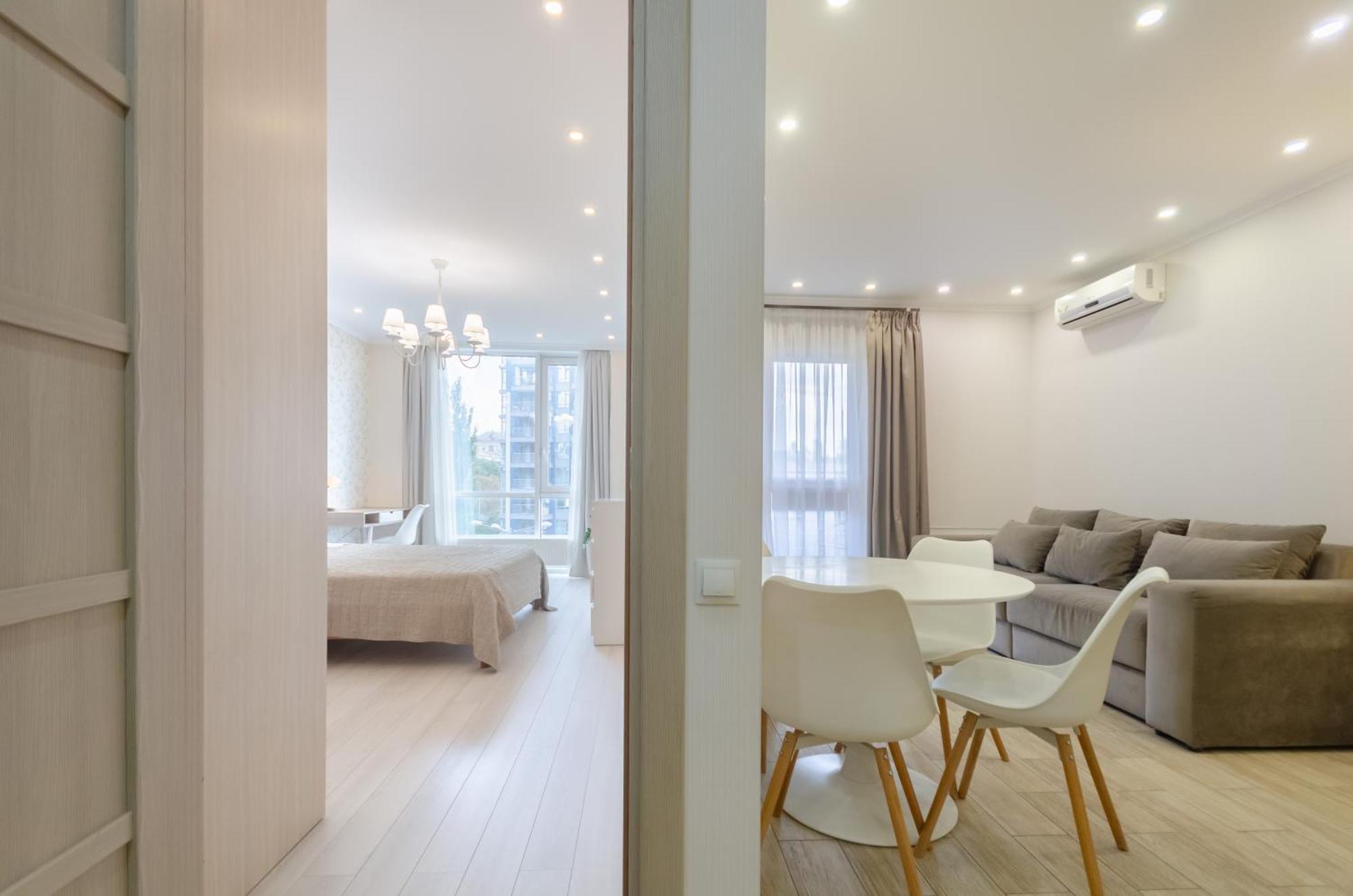 Petrovdom Apartments 3-143 In Rc Central Park, 7 John Mccain Street Kiev Eksteriør billede