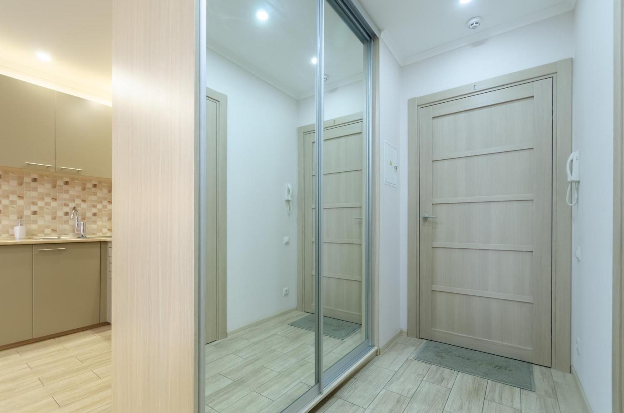 Petrovdom Apartments 3-143 In Rc Central Park, 7 John Mccain Street Kiev Eksteriør billede